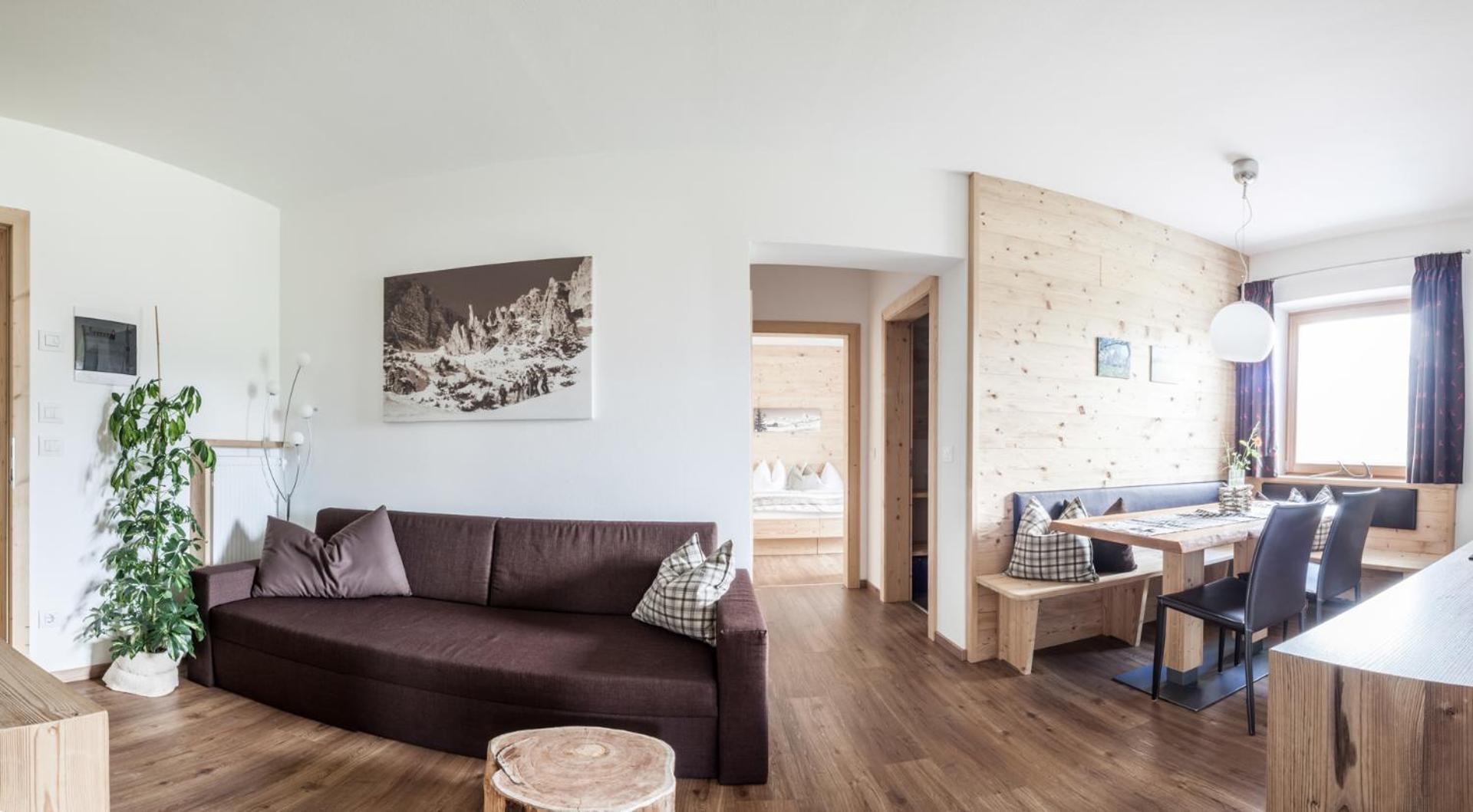 Haus Spielbichl Apartment San Lorenzo di Sebato Luaran gambar