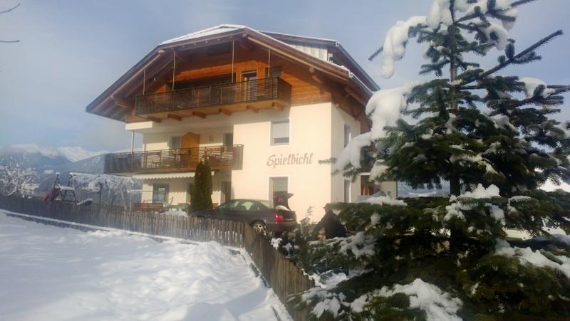 Haus Spielbichl Apartment San Lorenzo di Sebato Luaran gambar